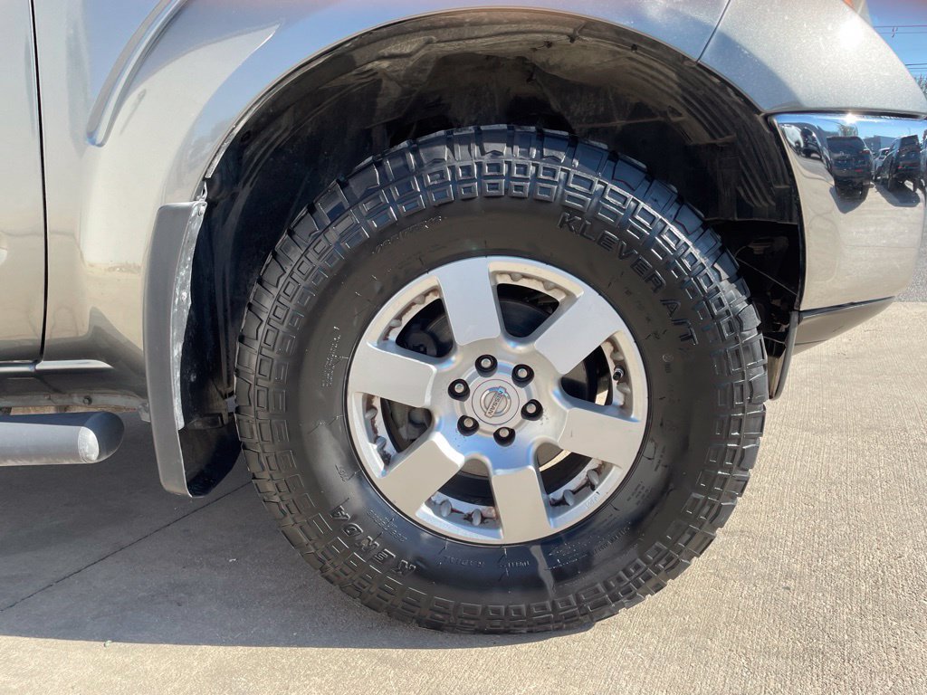 Used 2008 Nissan Frontier NISMO w/ Moonroof Pkg RWD image 22