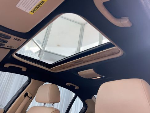 Used 2010 BMW 328i 328i image 16