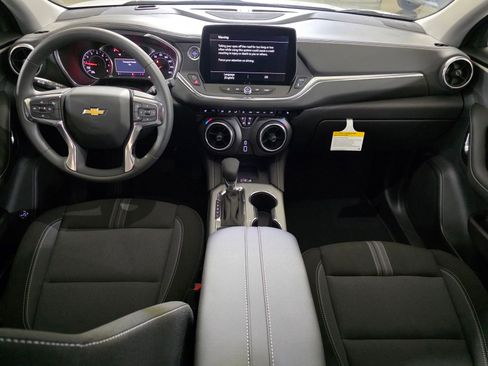 New 2026 Chevrolet Blazer LT w/ Convenience Package FWD image 18