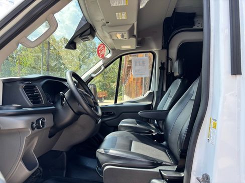 Used 2020 Ford Transit 250 Medium Roof w/ Load Area Protection Package RWD image 13