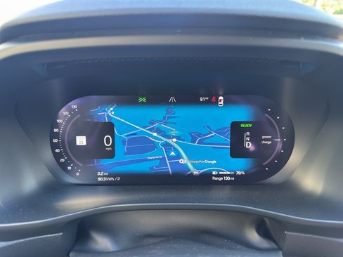 Used 2023 Volvo C40 P8 Recharge Ultimate AWD/4WD image 12