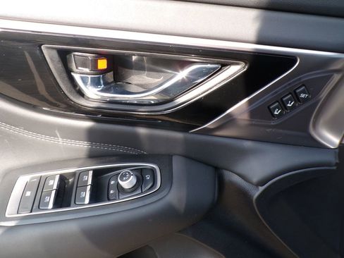 Used 2024 Subaru Outback Touring XT AWD/4WD image 16