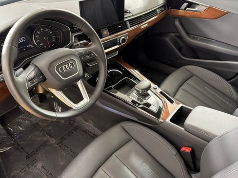Used 2024 Audi A4 2.0T Premium w/ Convenience Package AWD/4WD image 9