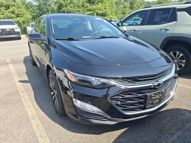 Used 2022 Chevrolet Malibu RS FWD image 2