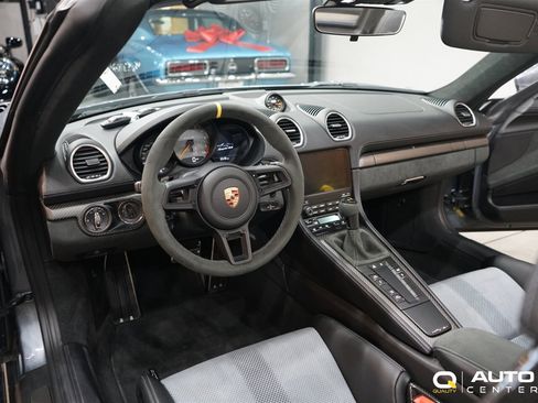 Used 2025 Porsche 718 Boxster Spyder RS image 23