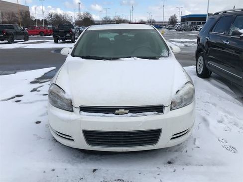Used 2008 Chevrolet Impala LT w/ Luxury Edition Package image 10
