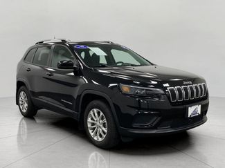Used 2021 Jeep Cherokee Latitude AWD/4WD video 1