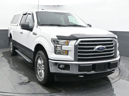 Used 2017 Ford F150 XLT w/ Equipment Group 301A Mid image 4