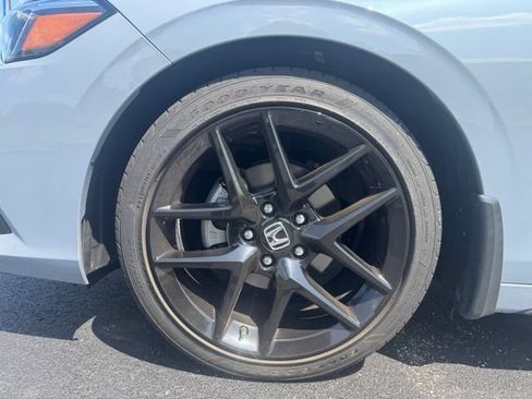 Used 2024 Honda Civic Sport image 11