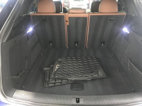 Used 2023 Audi Q5 2.0T Premium Plus w/ Premium Plus Package image 11