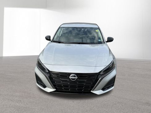 New 2026 Nissan Altima 2.5 SV AWD/4WD image 11