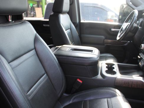 Used 2020 GMC Sierra 2500 Denali w/ Denali Ultimate Package AWD/4WD image 4