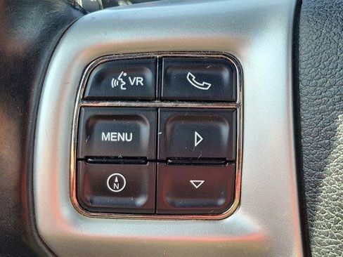 Used 2013 Chrysler 200 Limited FWD image 16
