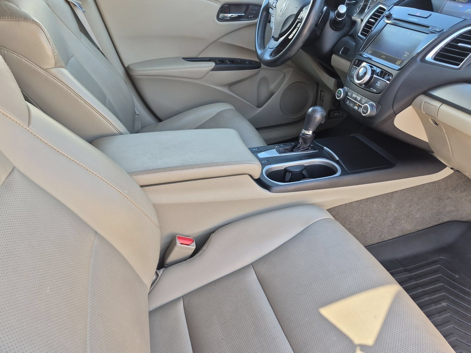 Used 2018 Acura RDX w/ Technology Package AWD/4WD image 20