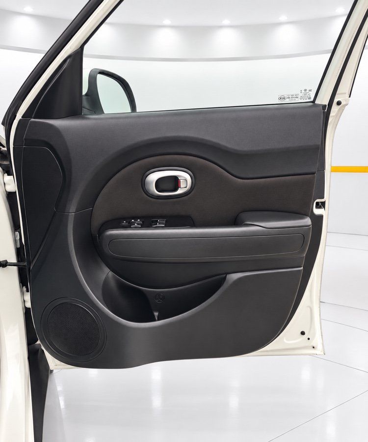Used 2017 Kia Soul FWD image 11