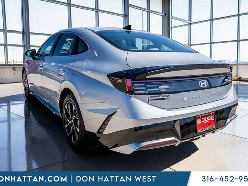 Used 2025 Hyundai Sonata SEL FWD image 24