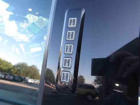 Used 2021 Ford F350 Lariat w/ Lariat Ultimate Package image 23