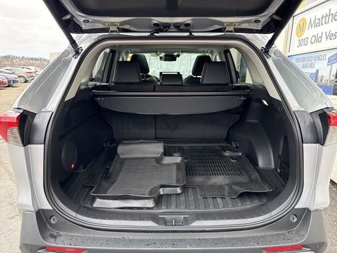 Used 2025 Toyota RAV4 Limited w/ Advanced Technology Package image 29