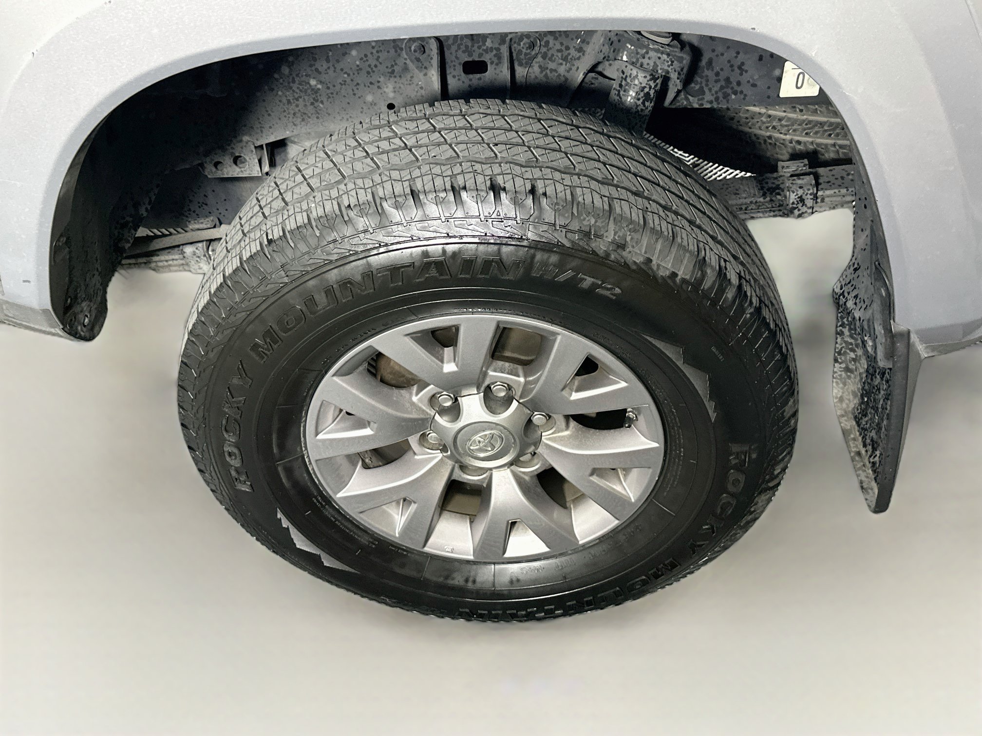 Used 2019 Toyota Tacoma SR5 RWD image 11