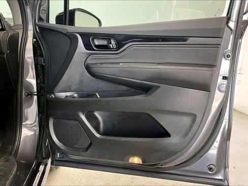 Used 2024 Honda Odyssey Touring image 22