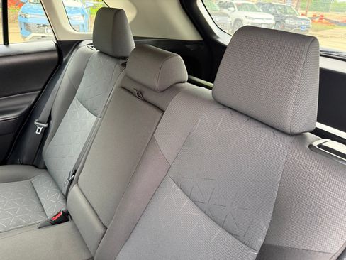Used 2025 Toyota RAV4 XLE FWD image 24