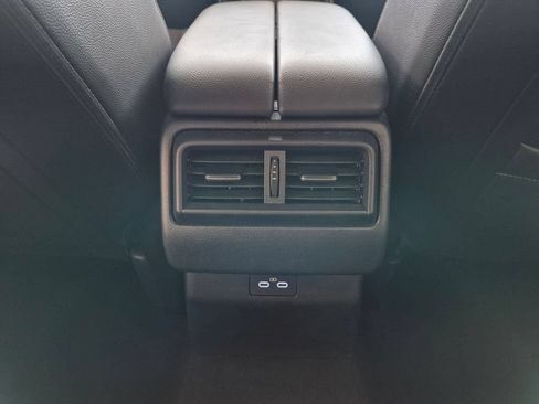 Used 2025 MAZDA CX-50 AWD 2.5 S w/ Premium Package image 23