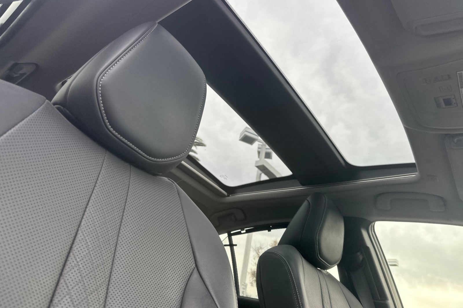 Used 2021 Toyota Mirai RWD image 20