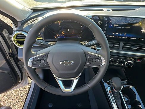 New 2026 Chevrolet Trax ACTIV w/ Sunroof Package image 19