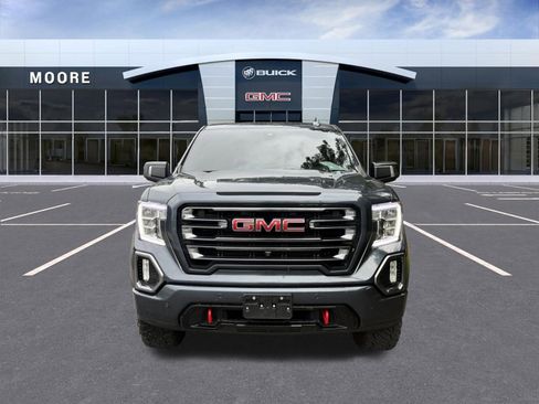 Used 2021 GMC Sierra 1500 AT4 w/ AT4 Premium Package AWD/4WD image 3