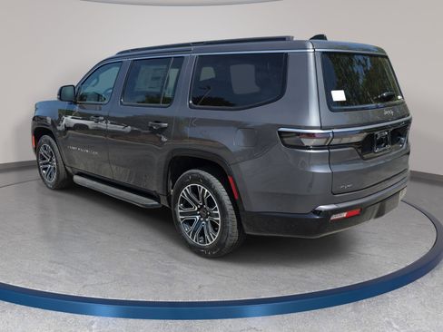 New 2026 Jeep Grand Wagoneer 4WD image 7