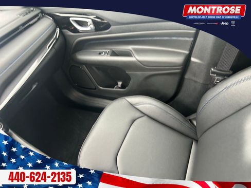 New 2026 Jeep Compass Limited image 25