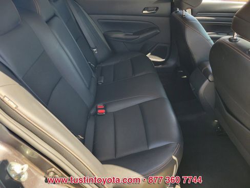Used 2022 Nissan Altima 2.5 SR FWD image 14