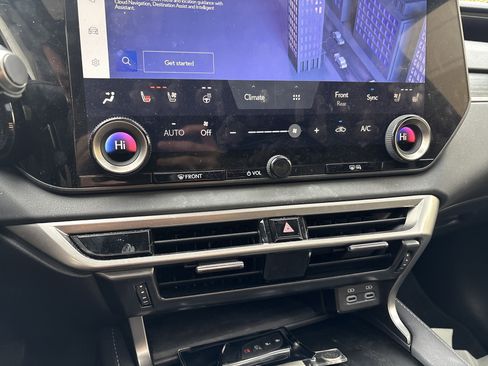 Used 2024 Lexus RX 350 Premium w/ Accessory Package (Z1) image 30