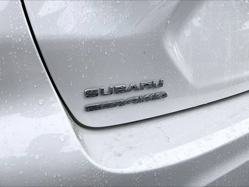 Used 2025 Subaru Crosstrek 2.5i Premium AWD/4WD image 35