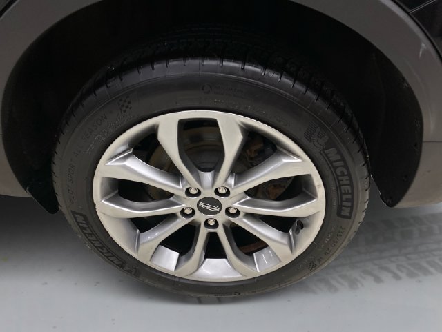 Used 2019 Lincoln MKC Select w/ Select Plus Package AWD/4WD image 19