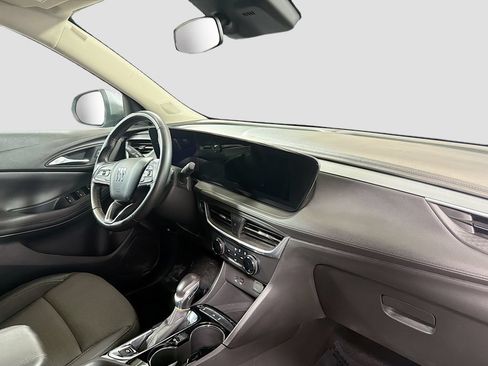 Used 2024 Buick Encore GX Preferred FWD image 27