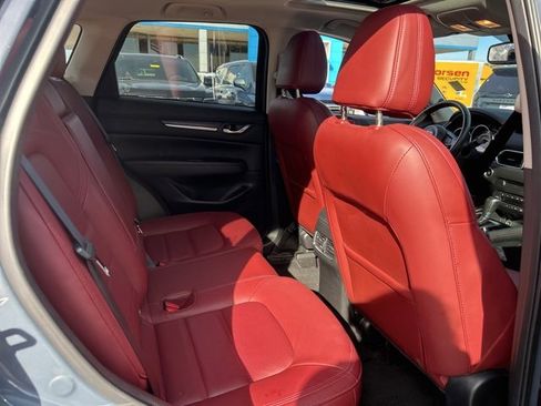 Used 2023 MAZDA CX-5 Carbon Edition image 34