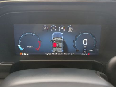 Certified 2024 Ford F450 Platinum w/ FX4 Off-Road Package image 26