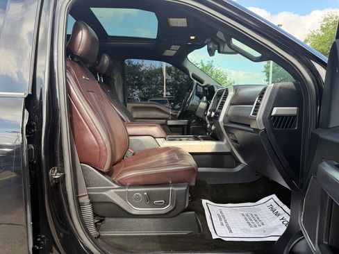 Used 2017 Ford F450 Platinum w/ Platinum Ultimate Package image 19