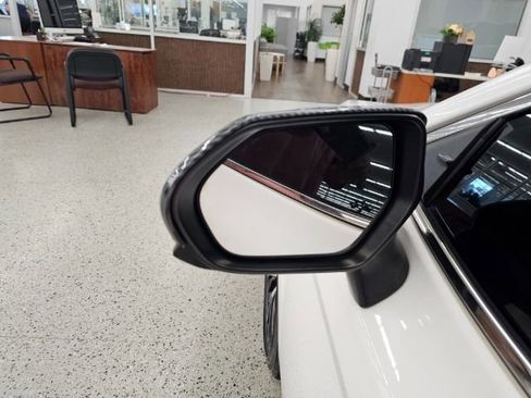 Used 2020 Toyota Camry SE image 34