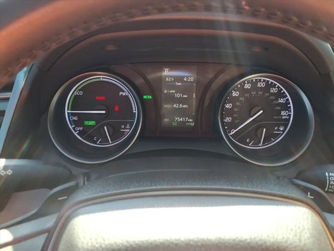 Used 2023 Toyota Camry SE w/ Audio Upgrade Package image 20