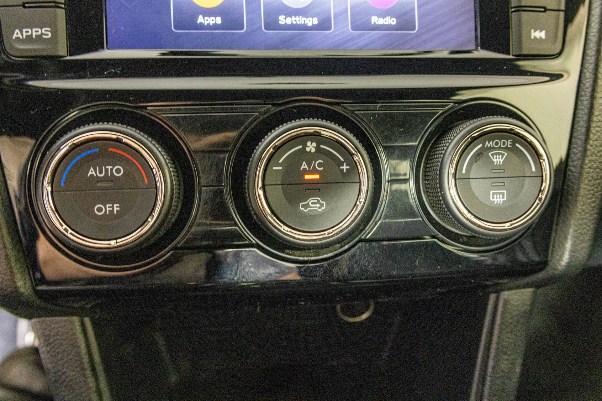 Used 2019 Subaru WRX AWD/4WD image 25