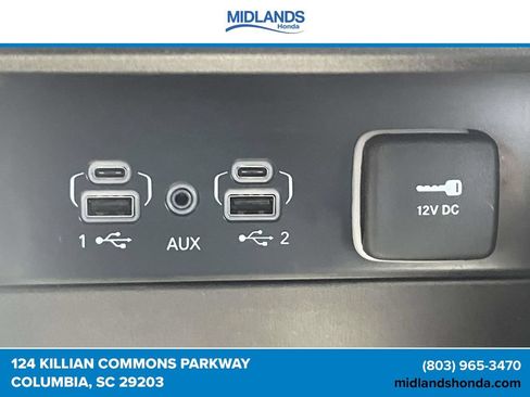 Used 2024 Jeep Grand Cherokee Laredo RWD image 28