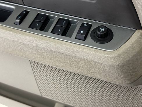 Used 2014 Ford Expedition XL RWD image 97