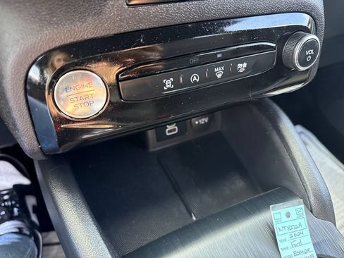 Used 2024 Ford Escape ST-Line w/ Tech Pack #1 AWD/4WD image 36