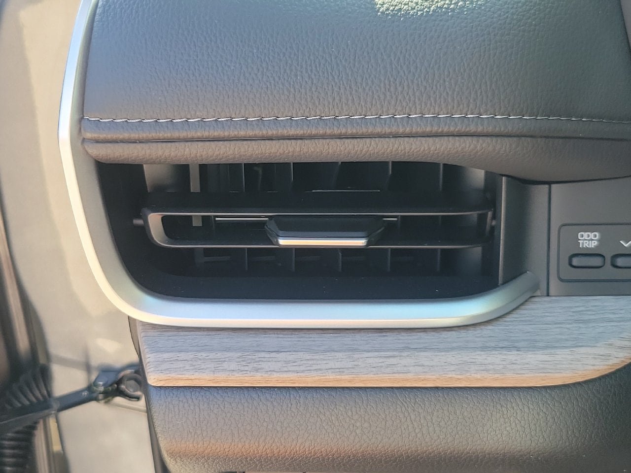 Used 2026 Toyota Grand Highlander FWD image 33