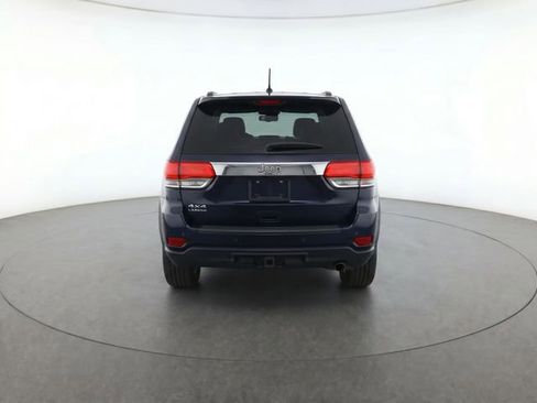 Used 2012 Jeep Grand Cherokee Laredo w/ Laredo E Group AWD/4WD image 7
