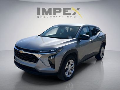 Used 2024 Chevrolet Trax LS w/ Driver Confidence Package
