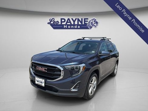 Used 2018 GMC Terrain SLE w/ Driver Convenience Package AWD/4WD image 1