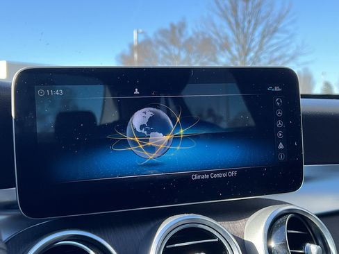 Certified 2020 Mercedes-Benz C 300 Sedan image 23